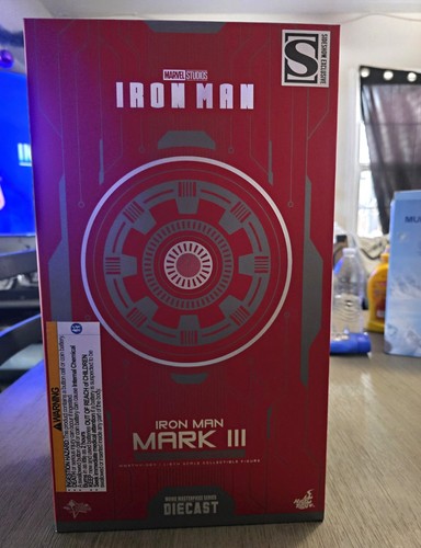 Hot toys marvel studios iron - toys,